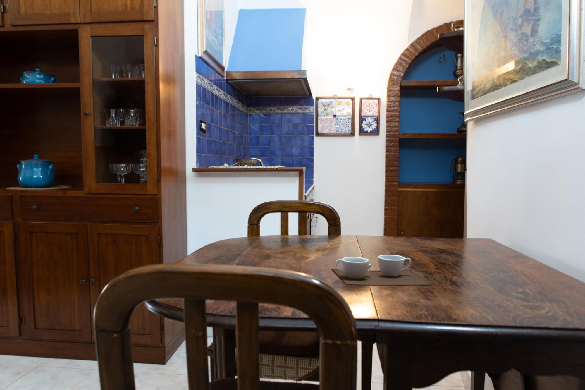 Casa Vitelli - Centro Storico A Due Passi Da Tutto Apartamento Terracina Exterior foto